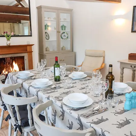 The Arches ريتشموند